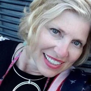 Meet your Posher, Joyce